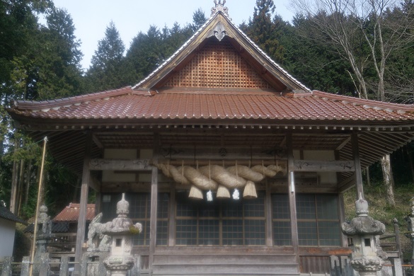 天津神社